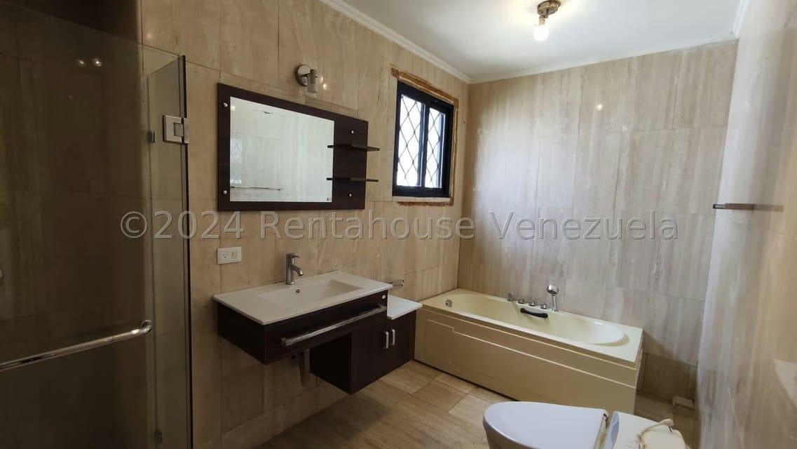 Casa (Multipes Niveles) en Venta en Paraiso, Zulia - 120