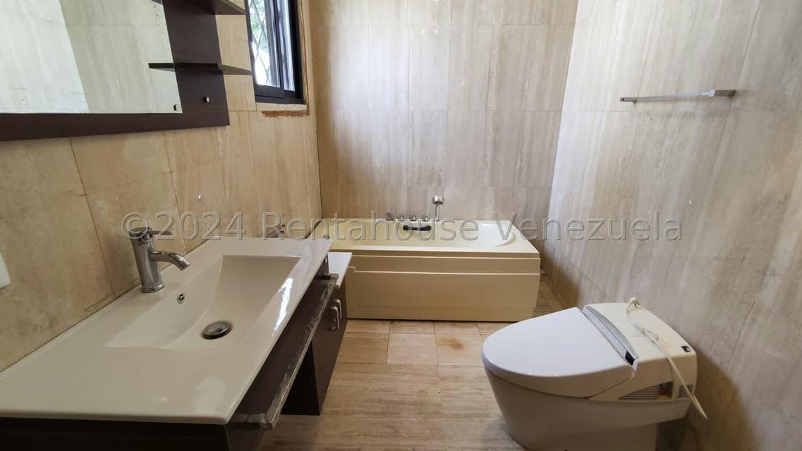 Casa (Multipes Niveles) en Venta en Paraiso, Zulia - 123