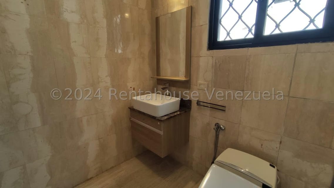 Casa (Multipes Niveles) en Venta en Paraiso, Zulia - 126