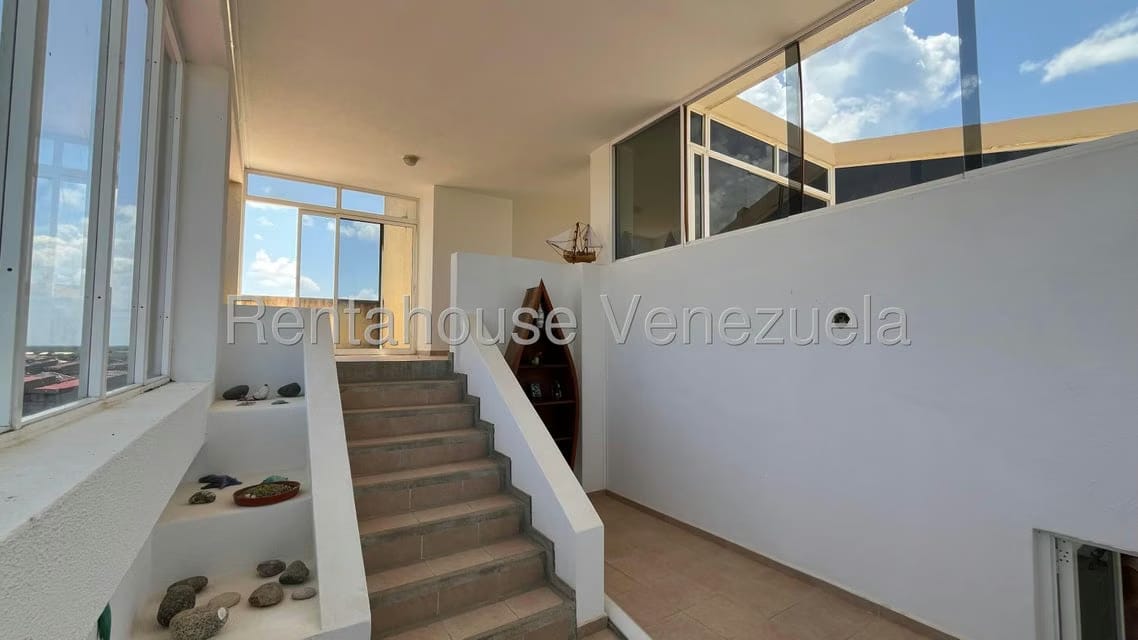 Apartamento (Penthouse) en Venta en Higuerote, Miranda - 17
