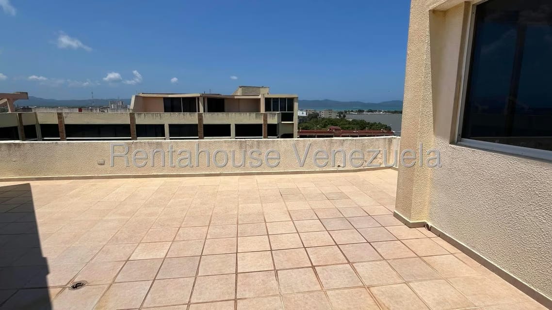 Apartamento (Penthouse) en Venta en Higuerote, Miranda - 23