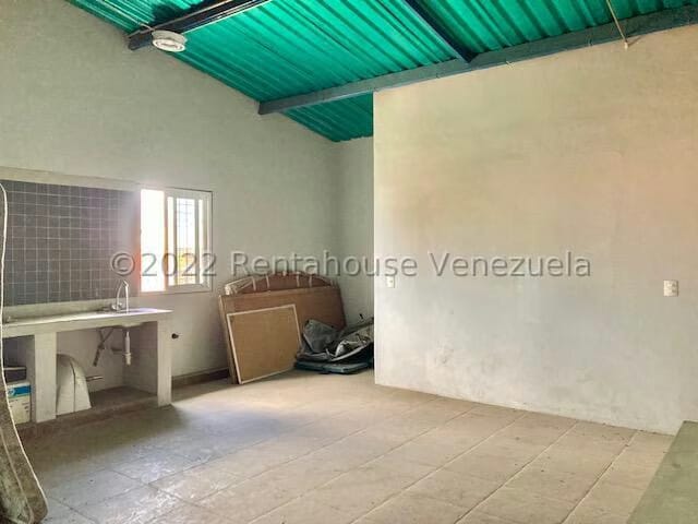 Comercial (Galpon - Deposito) en Venta en La Sabana, Miranda - 46