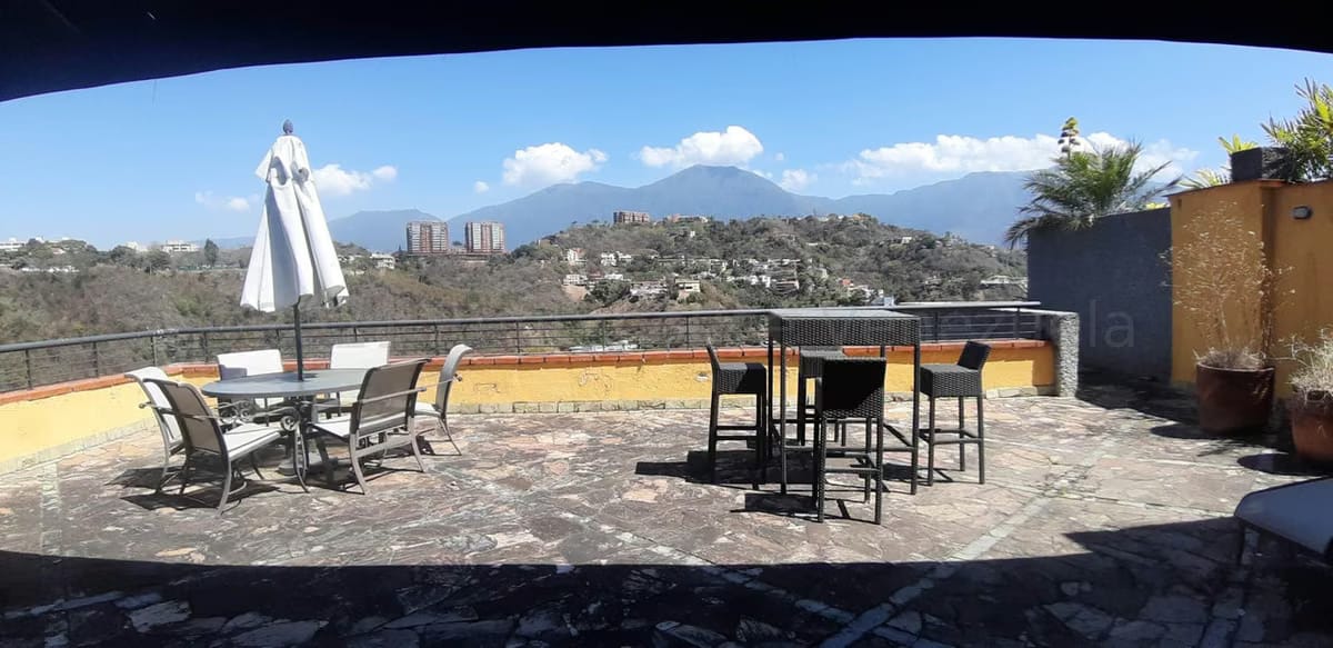 Apartamento (Duplex) en Alquiler en Los Samanes, Distrito Metropolitano - 12