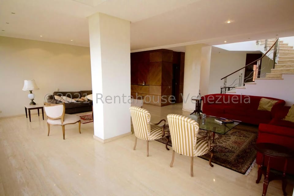 Apartamento (Duplex) en Alquiler en Los Samanes, Distrito Metropolitano - 32