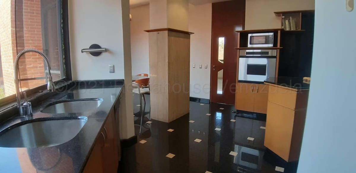 Apartamento (Duplex) en Alquiler en Los Samanes, Distrito Metropolitano - 5