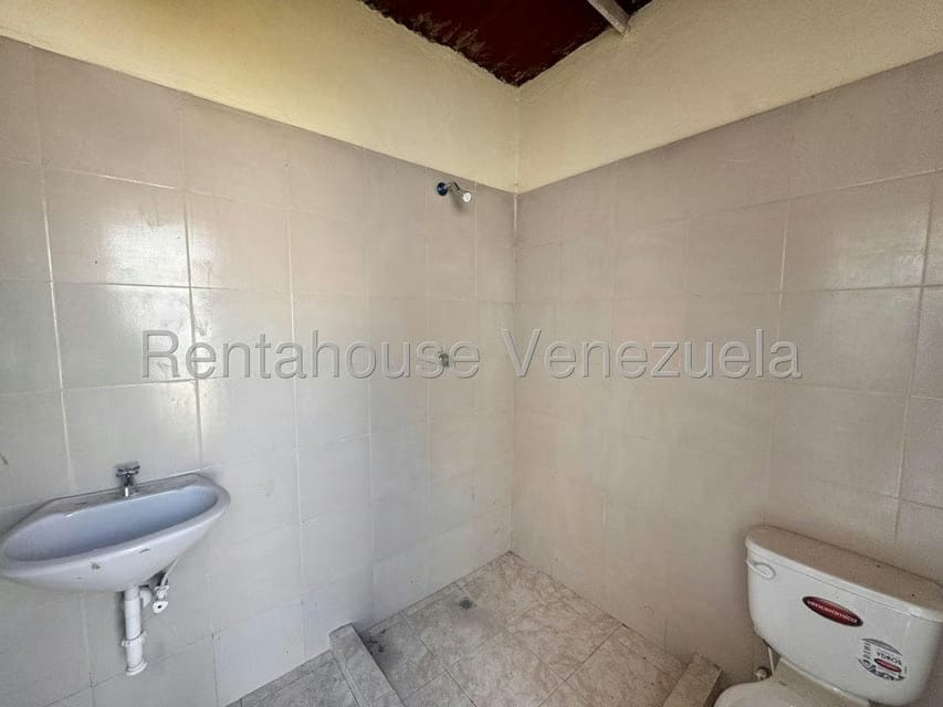 Terreno (Industrial) en Venta en La Montanita, Lara - 11