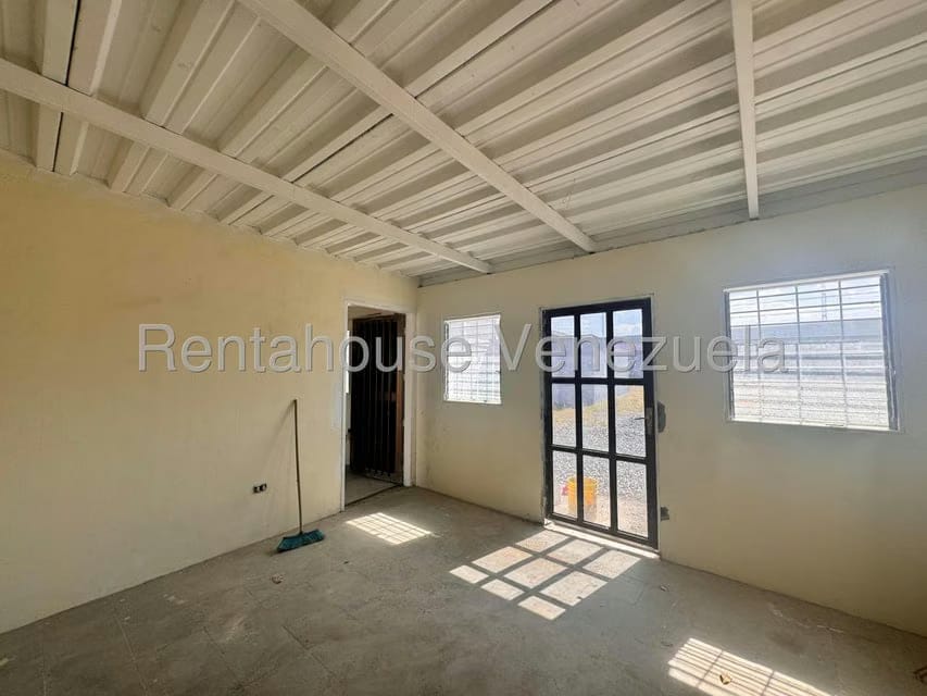Terreno (Industrial) en Venta en La Montanita, Lara - 13