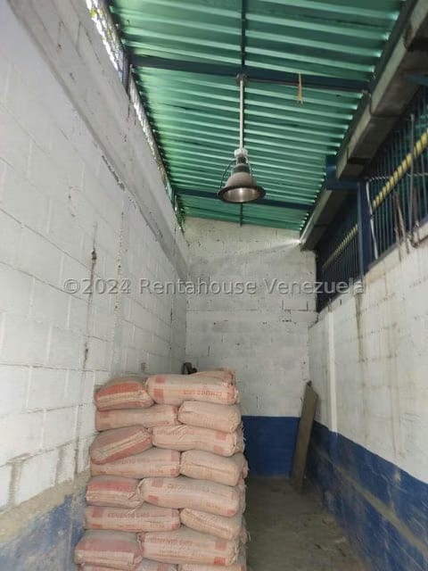 Comercial (Galpon - Deposito) en Alquiler en El Ingenio, Miranda - 5