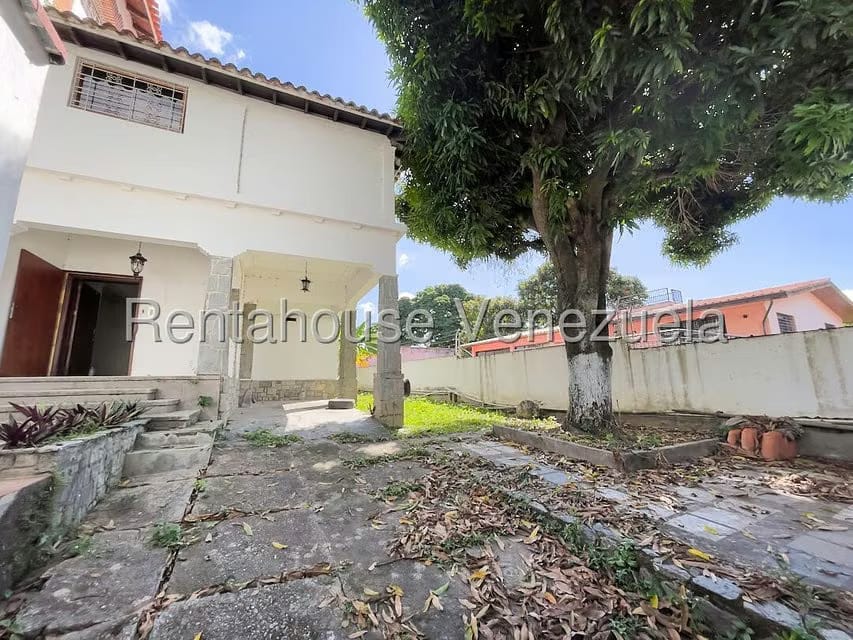 Casa (Duplex) en Venta en Altamira, Distrito Metropolitano - 2