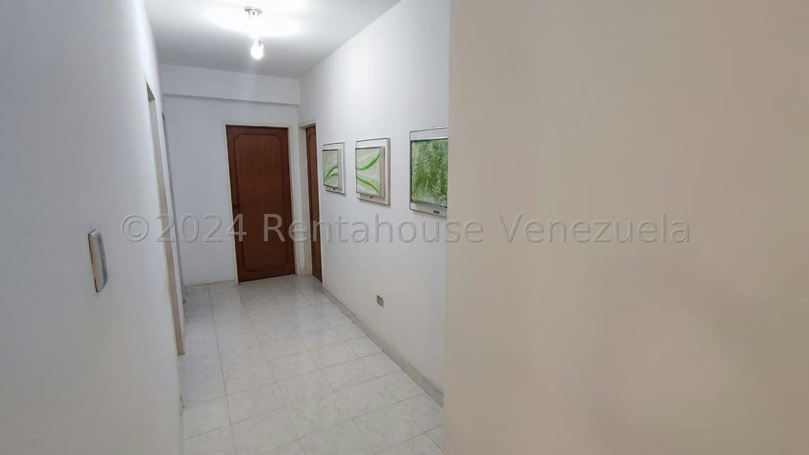 Apartamento (1 Nivel) en Venta en Centro, Aragua - 33