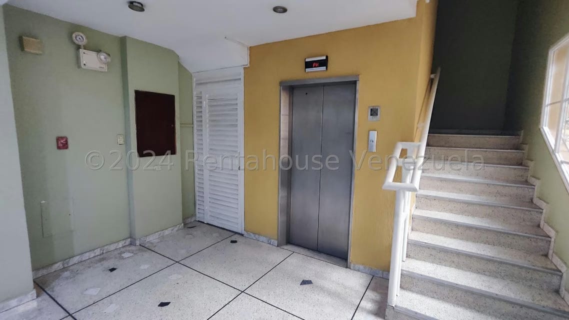 Apartamento (1 Nivel) en Venta en Centro, Aragua - 39