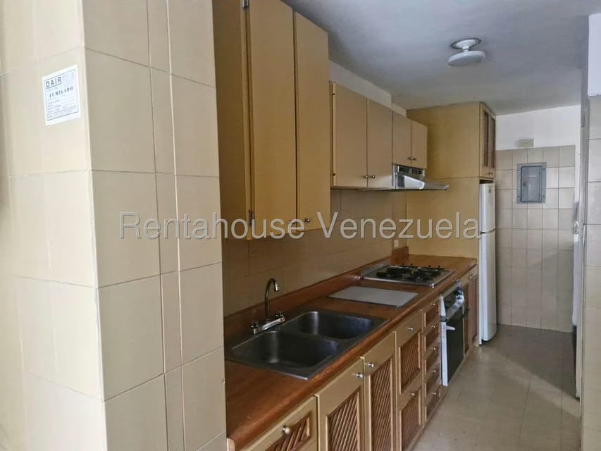 Apartamento (1 Nivel) en Venta en Campo Alegre, Distrito Metropolitano - 11