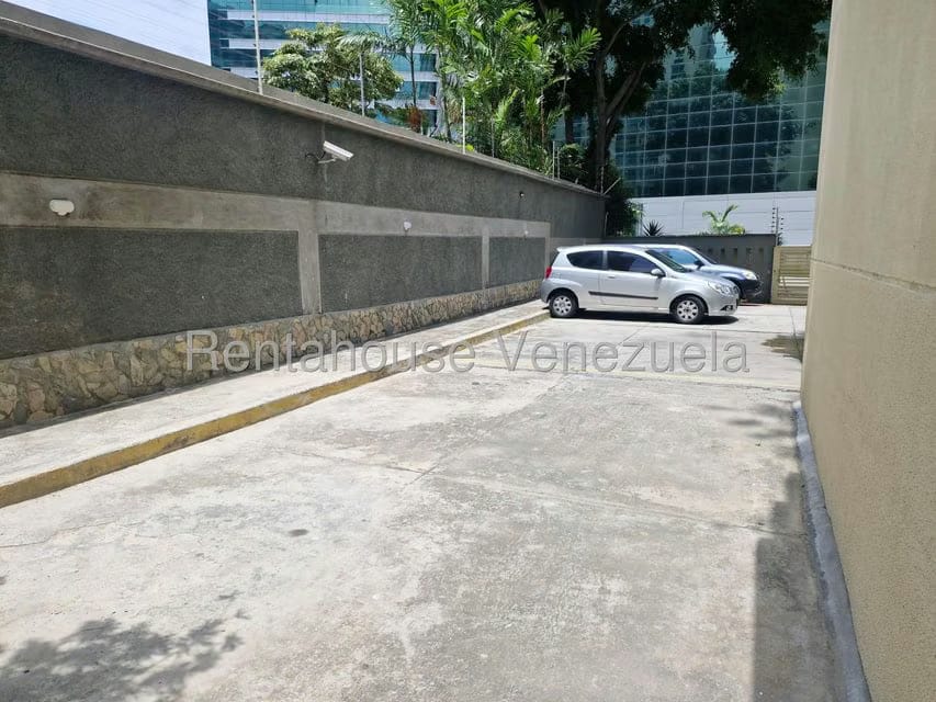 Apartamento (1 Nivel) en Venta en Campo Alegre, Distrito Metropolitano - 21