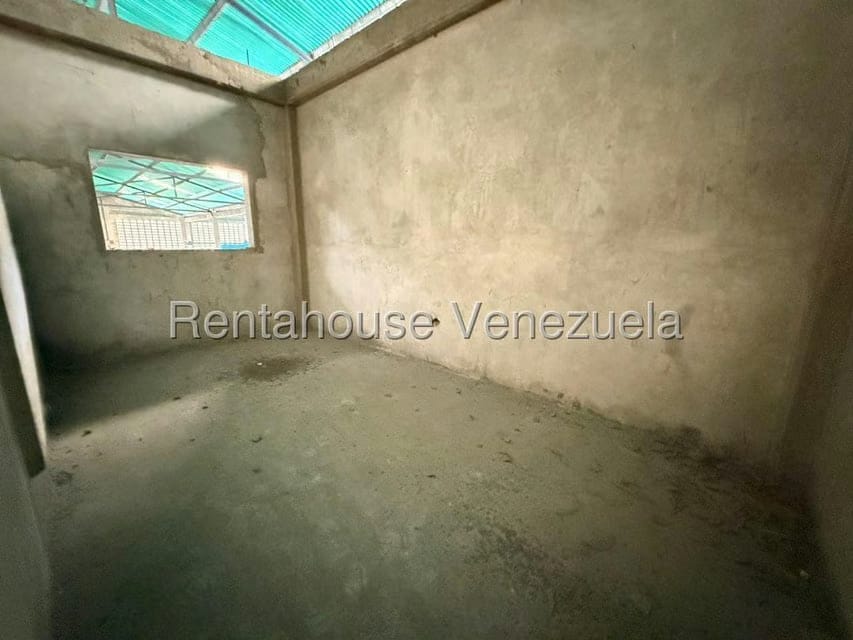 Comercial (Galpon - Deposito) en Venta en Zona Oeste, Lara - 15