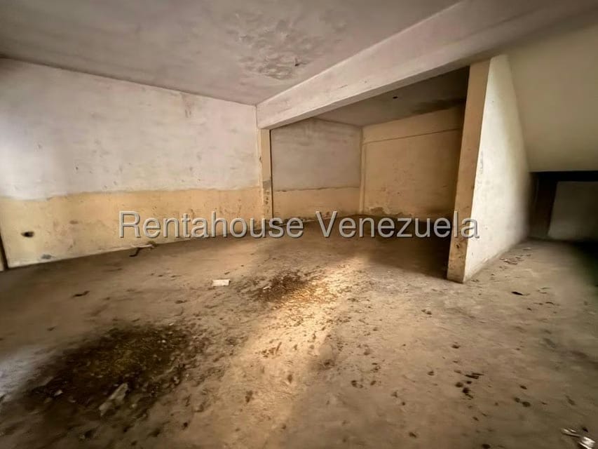 Comercial (Galpon - Deposito) en Venta en Zona Oeste, Lara - 10