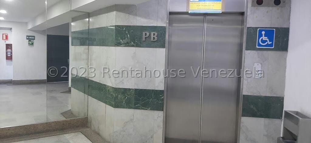 Comercial (Consultorio Medico) en Venta en San Bernardino, Distrito Metropolitano - 20