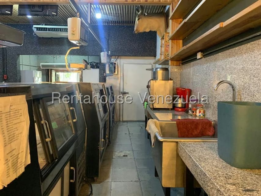 Comercial (Local Comercial) en Alquiler en El Paraiso, Distrito Metropolitano - 8