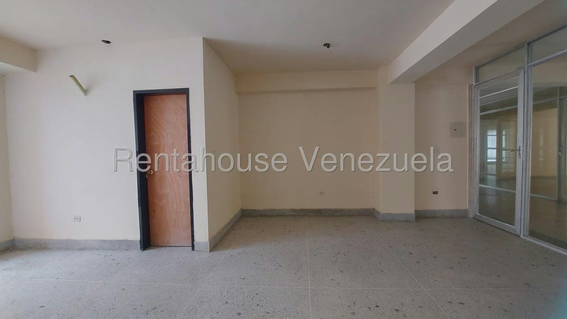 Comercial (Oficina) en Alquiler en Las Acacias, Carabobo - 7