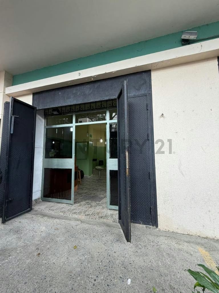 Local Comercial en alquiler pie de calle San bernardino 57mts2