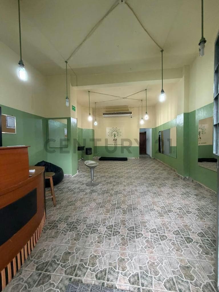 Local Comercial en alquiler pie de calle San bernardino 57mts2 - 4