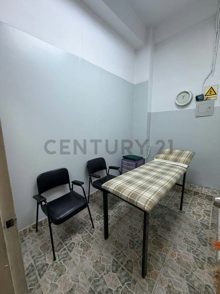 Local Comercial en alquiler pie de calle San bernardino 57mts2 - 10