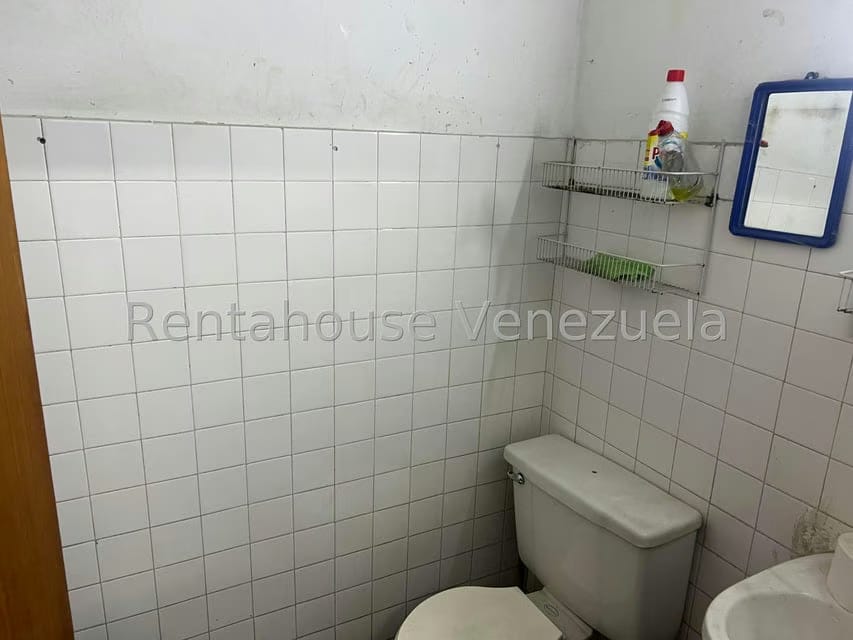 Comercial (Local Comercial) en Venta en Parroquia La Candelaria, Distrito Metropolitano - 22