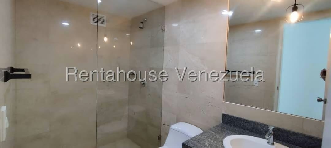 Apartamento (1 Nivel) en Venta en La Lagunita Country Club, Distrito Metropolitano - 15