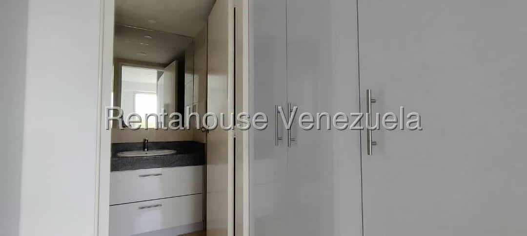 Apartamento (1 Nivel) en Venta en La Lagunita Country Club, Distrito Metropolitano - 27