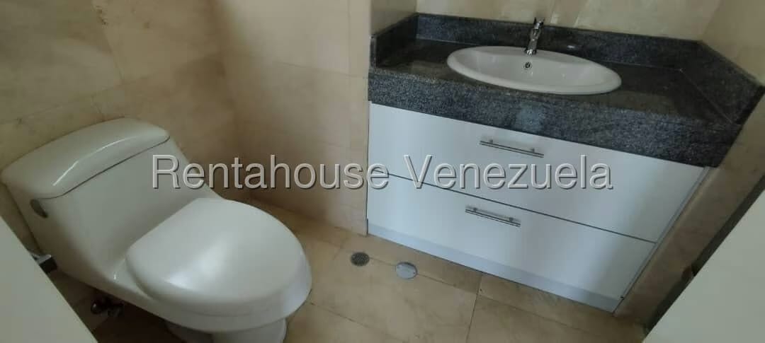 Apartamento (1 Nivel) en Venta en La Lagunita Country Club, Distrito Metropolitano - 28