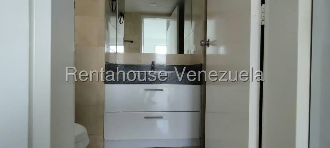 Apartamento (1 Nivel) en Venta en La Lagunita Country Club, Distrito Metropolitano - 29