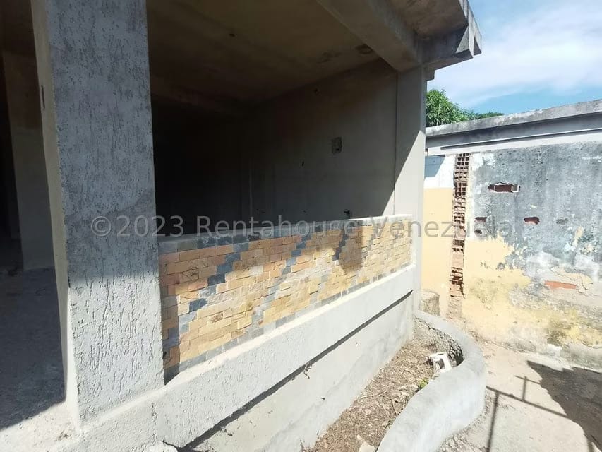 Terreno (Comercial) en Venta en Zona Centro, Aragua - 18