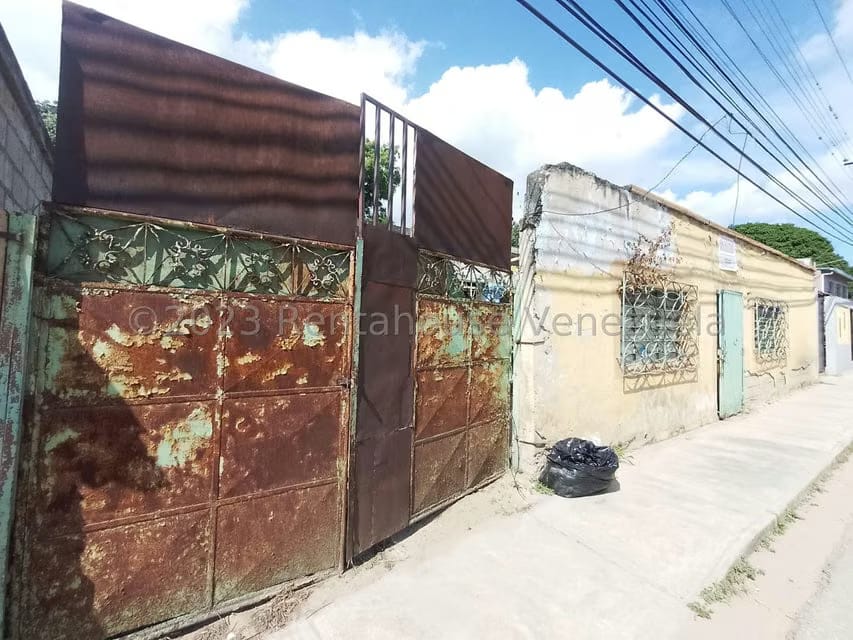 Terreno (Comercial) en Venta en Zona Centro, Aragua - 22