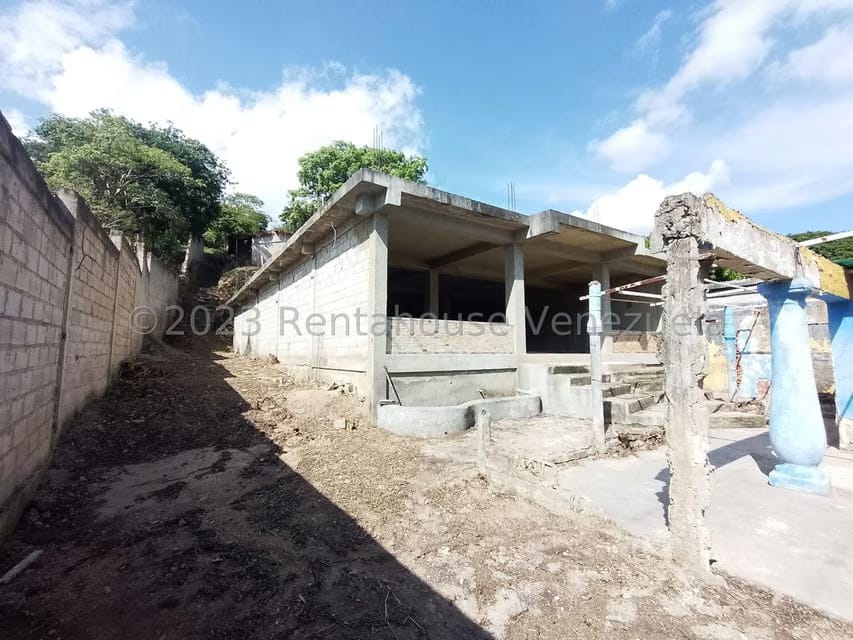 Terreno (Comercial) en Venta en Zona Centro, Aragua - 10