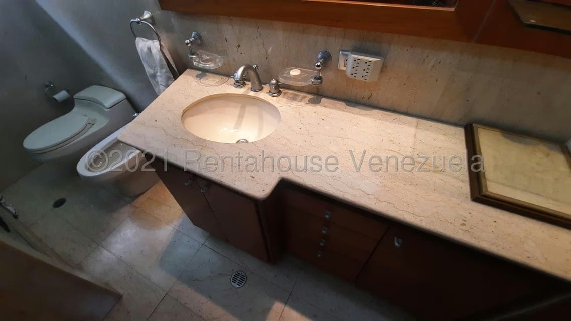 Casa (Duplex) en Venta en El Marques, Distrito Metropolitano - 14