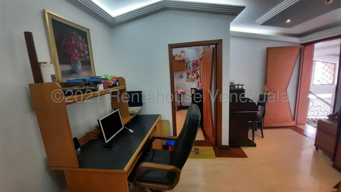 Casa (Duplex) en Venta en El Marques, Distrito Metropolitano - 18