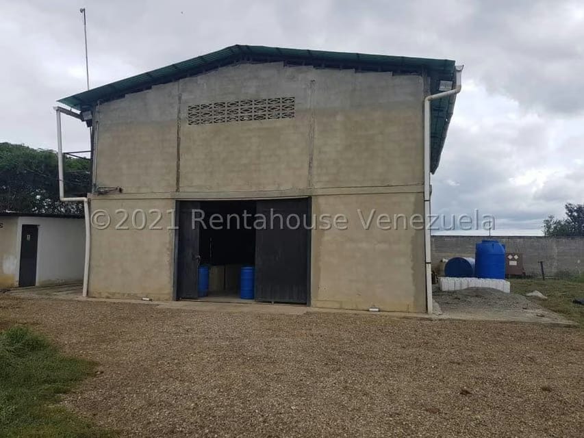 Comercial (Galpon - Deposito) en Venta en Parroquia Tamaca, Lara - 6