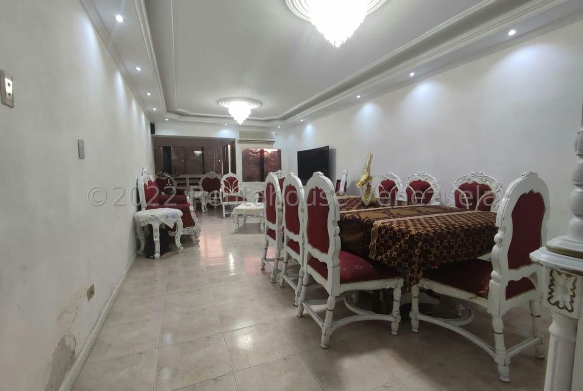 APARTAMENTO EN VENTA-CECILIA GUTIERREZ - 4