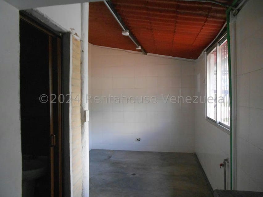 Comercial (Local Comercial) en Alquiler en El Hatillo, Distrito Metropolitano - 15