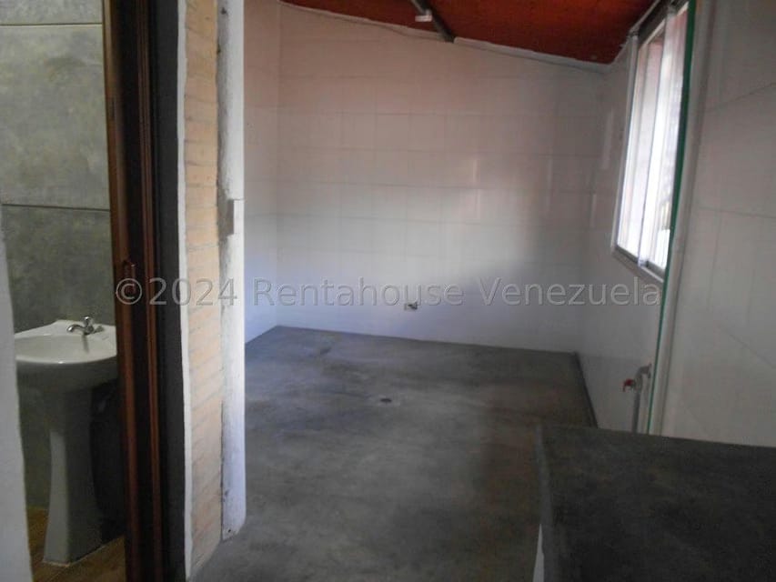 Comercial (Local Comercial) en Alquiler en El Hatillo, Distrito Metropolitano - 18