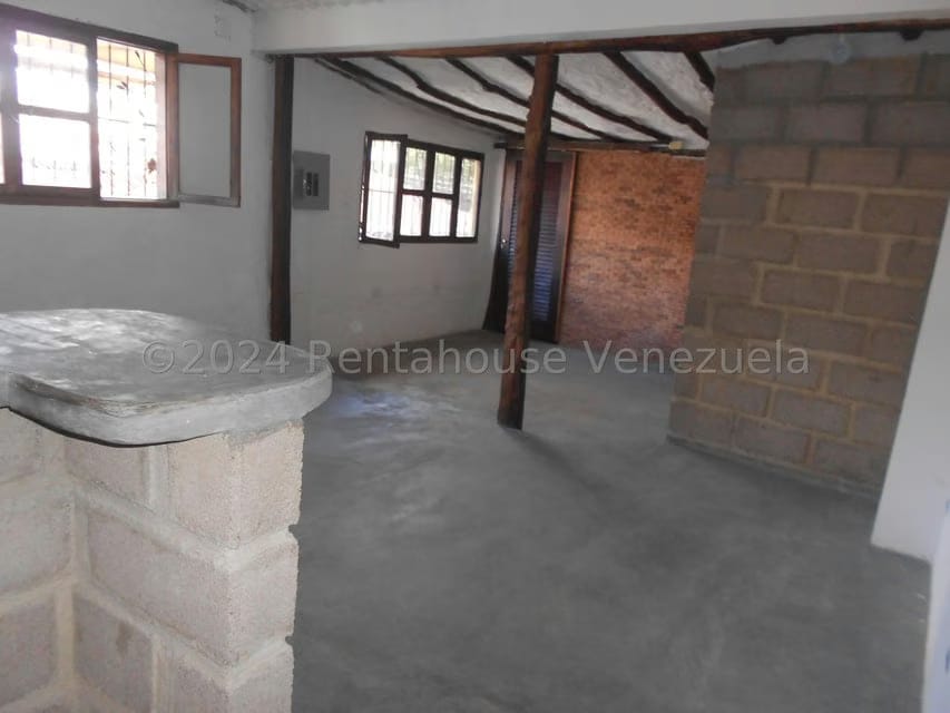 Comercial (Local Comercial) en Alquiler en El Hatillo, Distrito Metropolitano - 3