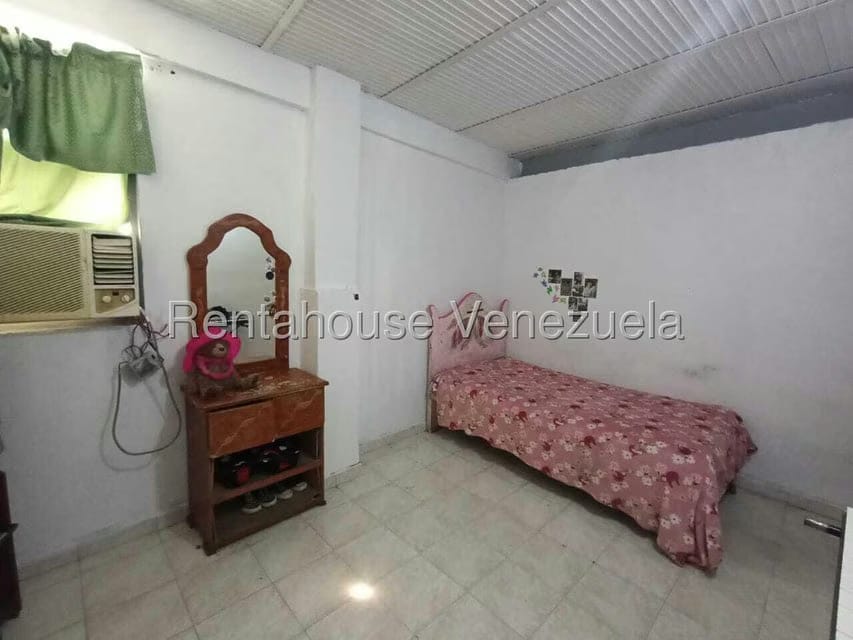 Casa (Multipes Niveles) en Venta en 23 de Enero, Aragua - 11