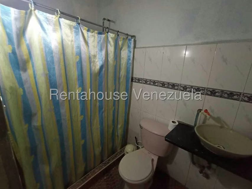 Casa (Multipes Niveles) en Venta en 23 de Enero, Aragua - 21