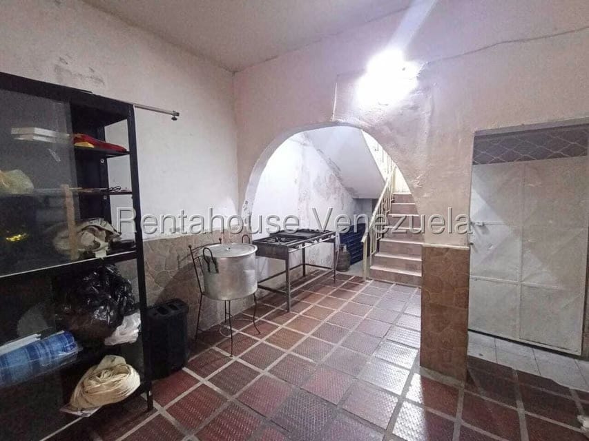 Casa (Multipes Niveles) en Venta en 23 de Enero, Aragua - 25