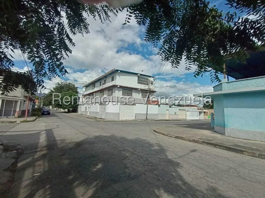 Casa (Multipes Niveles) en Venta en 23 de Enero, Aragua - 60