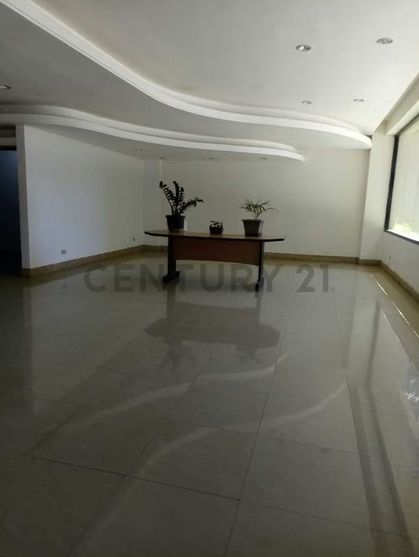 Apartamento en Alquiler Porlamar - 4