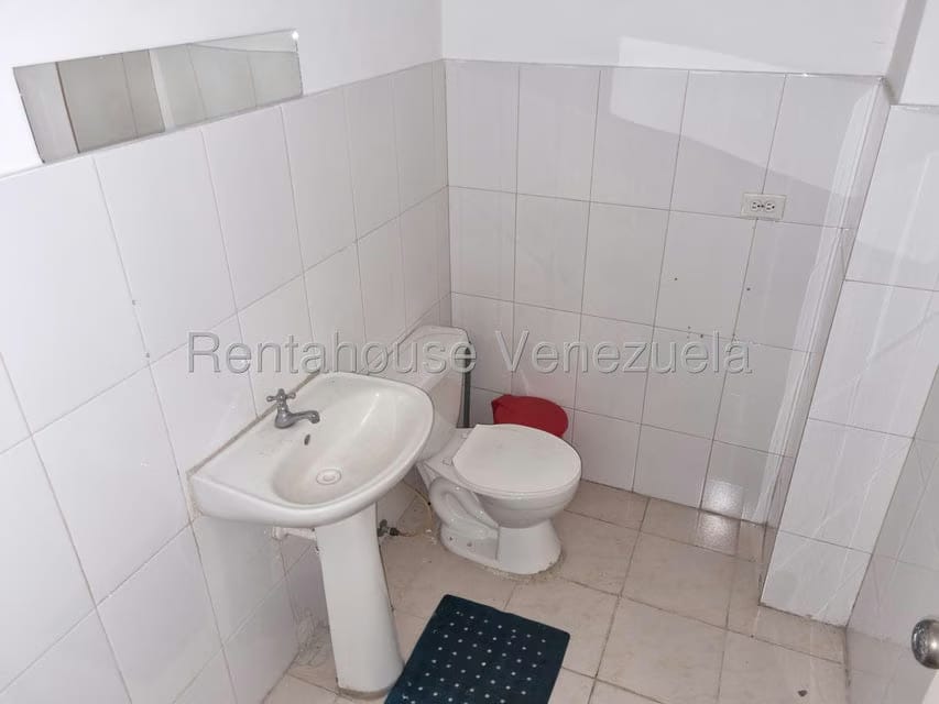 Comercial (Local Comercial) en Venta en Avenida los Proceres, Merida - 33