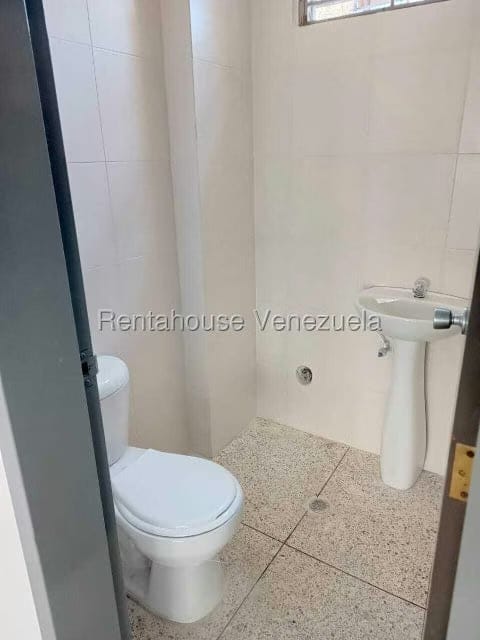 Comercial (Local Comercial) en Alquiler en 5 de Julio, Zulia - 13