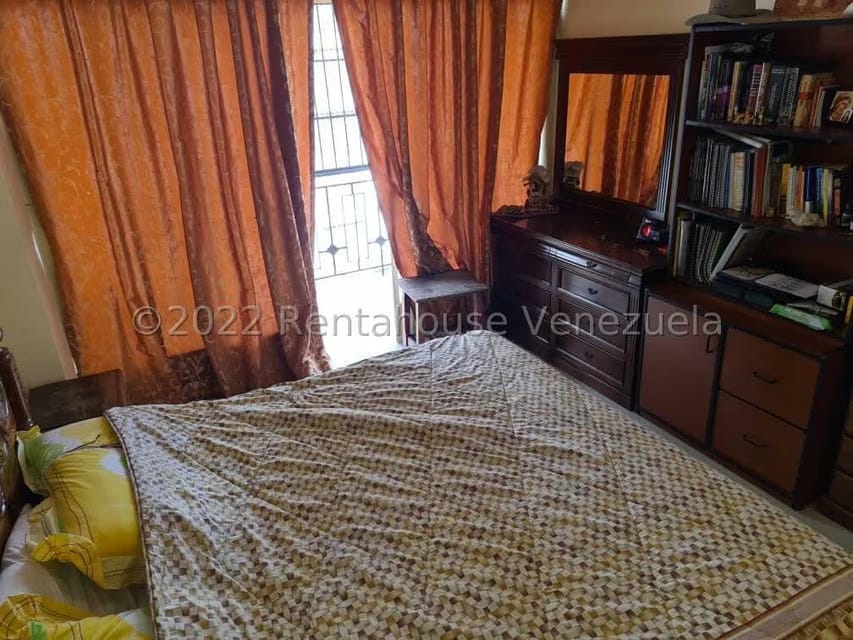 Casa (Multipes Niveles) en Venta en Colinas de Bello Monte, Distrito Metropolitano - 26