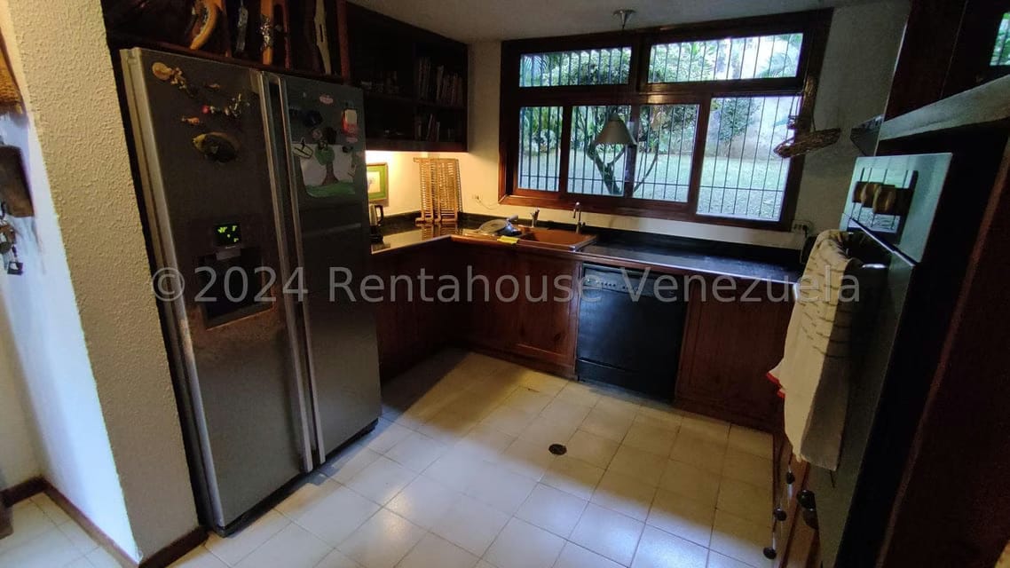 Casa (Multipes Niveles) en Venta en Oripoto, Distrito Metropolitano - 11