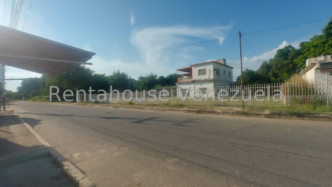 Comercial (Edificio) en Alquiler en Bello Monte, Zulia - 11